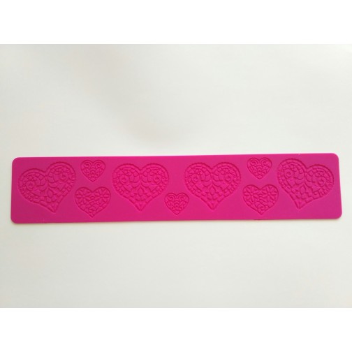 Силіконовий килимок (матовий) для айсингу "Серця". Розміром 390*80 мм.