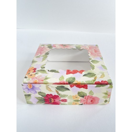 Коробка для макаронс, пряників "Півонія" з квадратно-зубчастим віконцем, 150*150*50